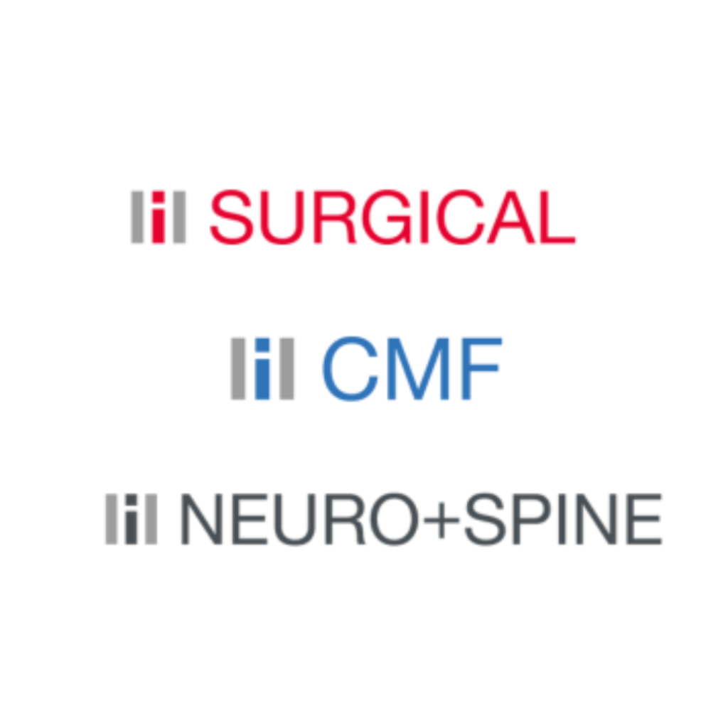 Das Bild zeigt ein Logo mit drei verschiedenen Bereichen, die jeweils durch einen kleinen Balken-Symbol links neben dem Text gekennzeichnet sind: SURGICAL in Rot CMF in Blau NEURO+SPINE in Grau